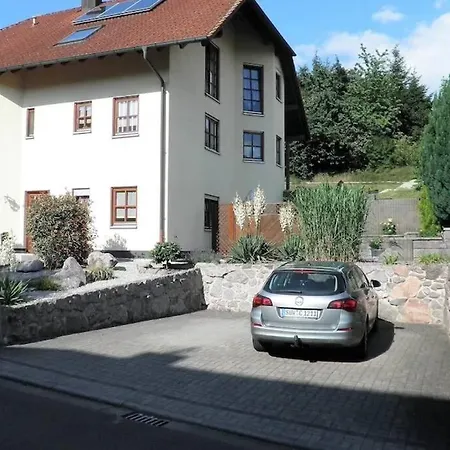 Apartment Fewo Im Herzen Der Pfalz Mit Sonnenterrasse *